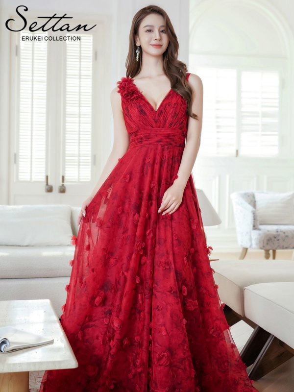 ワインレッド モデル：Aoli　身長：162cm:7号(Sサイズ)