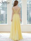 イエロー モデル：Aoli　身長：162cm 着用サイズ：7号(Sサイズ)