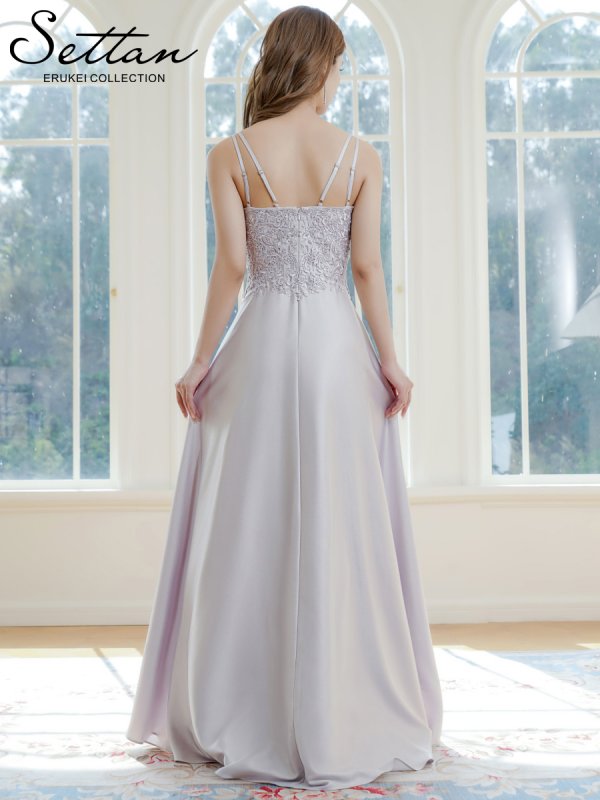 シルバー モデル：Aoli　身長：162cm 着用サイズ：7号(Sサイズ)