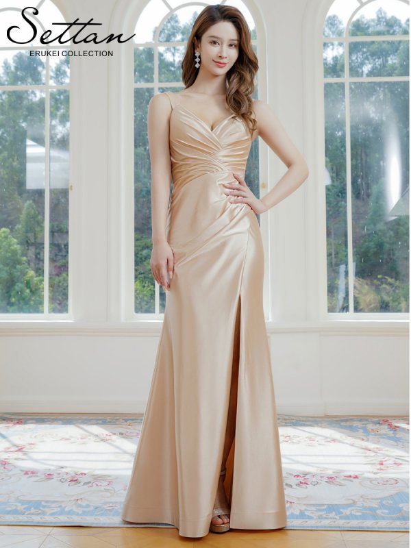 ベージュ モデル：Aoli　身長：162cm　着用サイズ：7号(Sサイズ)