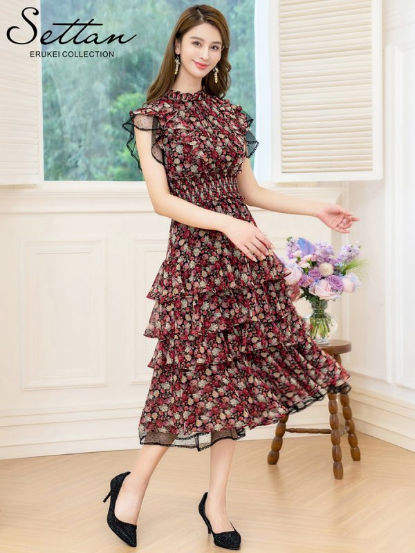 ブラックxレッド モデル:Aoli 身長:162cm 着用サイズ:7号(Sサイズ)