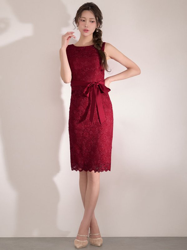 レッド モデル：るりぴ　身長：165cm　着用サイズ：Sサイズ