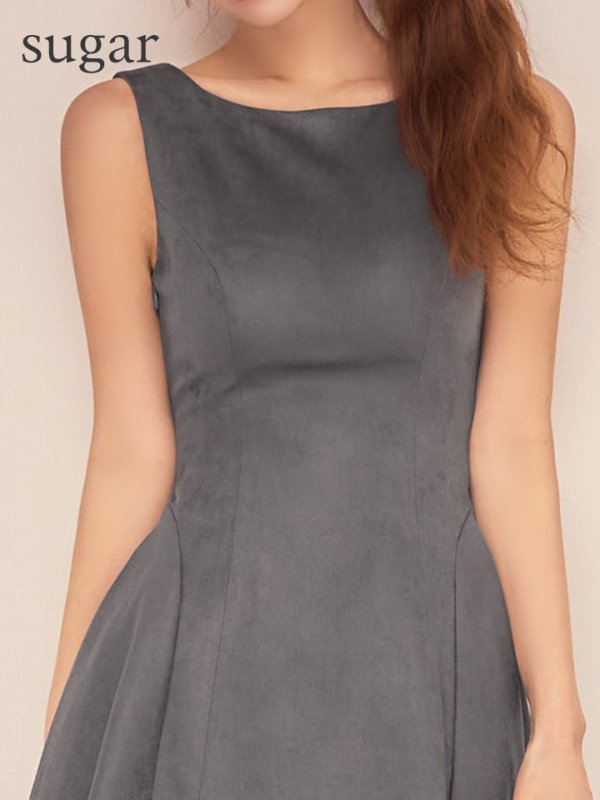 グレー モデル：まりん　身長：163cm　着用サイズ：Sサイズ