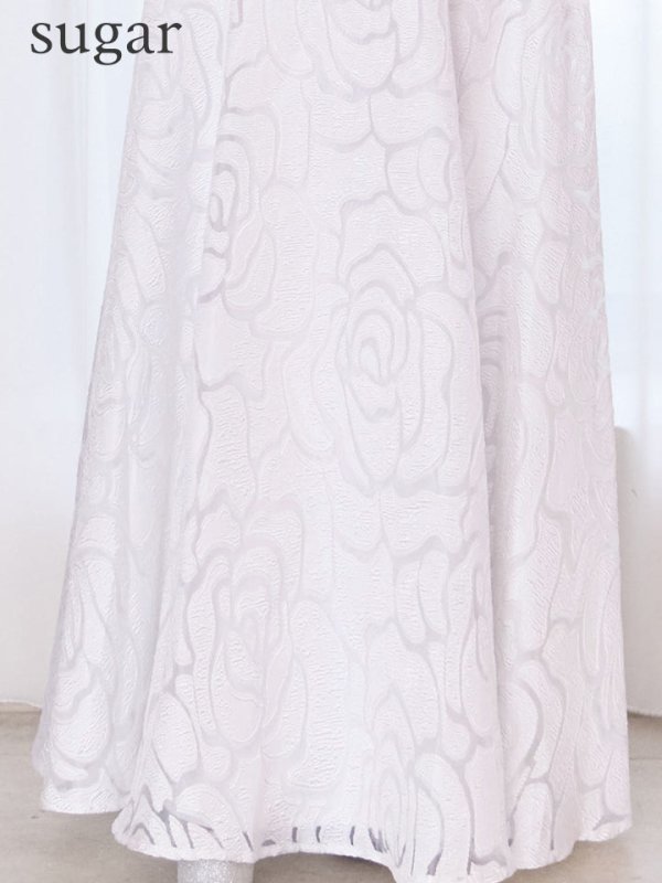 ホワイト　モデル：ゆめ　身長：160cm　着用サイズ：7号(Sサイズ)