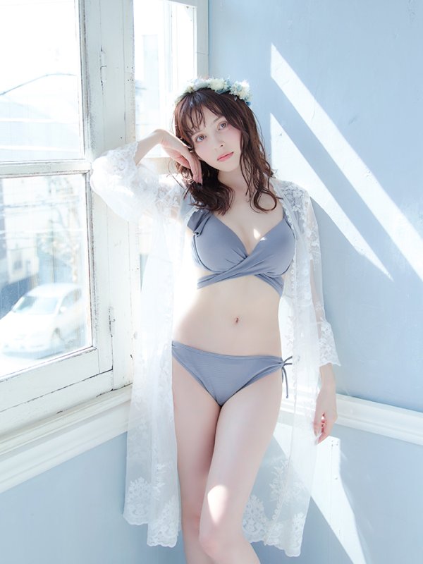 画像27: 【即日発送！】【ビキニ】【水着】ショルダーフリルクロスビキニ/無地/シンプル[YMT] (27)