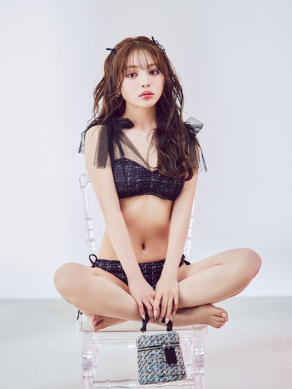 モデル：吉木千沙都　身長158cm