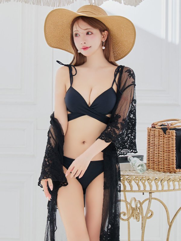 モデル:三上悠亜 身長:159cm 着用サイズ:Sサイズ