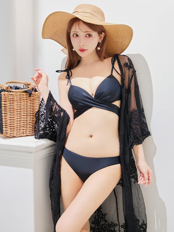 モデル:三上悠亜 身長:159cm 着用サイズ:Sサイズ