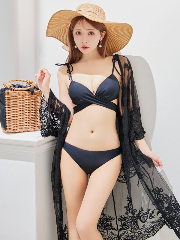 モデル:三上悠亜 身長:159cm 着用サイズ:Sサイズ