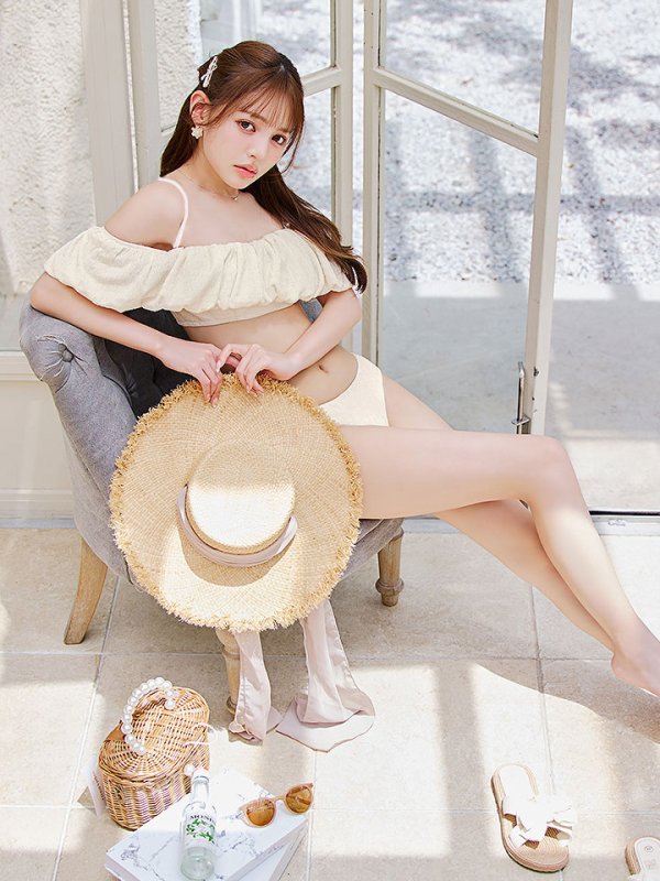 モデル：ちぃぽぽ　身長158cm　着用サイズ：Sサイズ