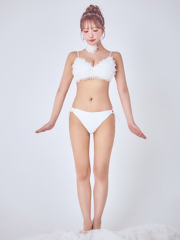 モデル：三上悠亜　身長：159cm　着用サイズ：Sサイズ