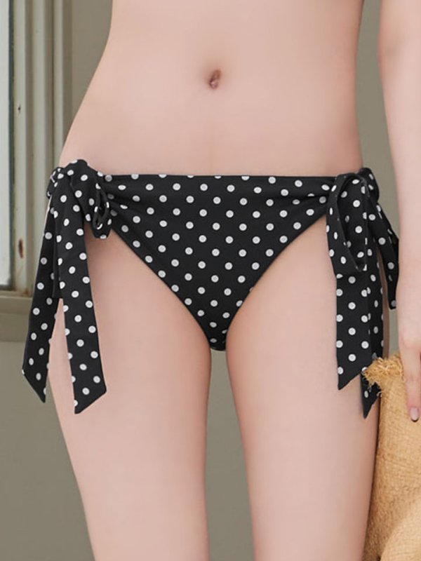 モデル：中野恵那　身長157cm　着用サイズ：Sサイズ