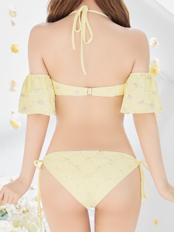 モデル：三上悠亜　身長：159cm　着用サイズ：Sサイズ