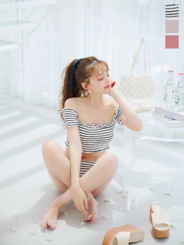 モデル：吉木千沙都 身長：158cm 着用サイズ：Sサイズ