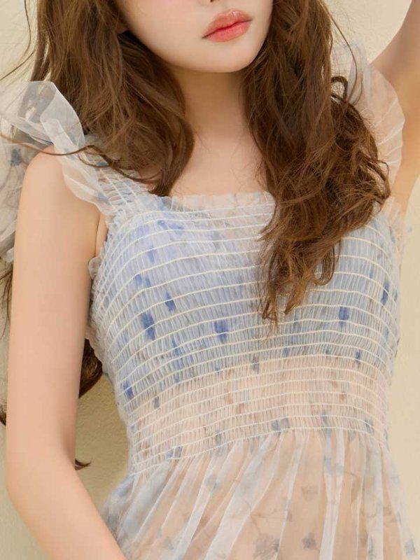 ブルー　モデル:吉木千沙都（ちぃぽぽ） 身長:158cm 着用サイズ:Sサイズ