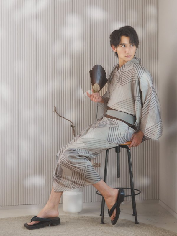 画像11: 【即日発送！】【メンズ浴衣】ベージュ幾何学的模様浴衣【浴衣３点セット 浴衣/帯/下駄】[YMT] (11)