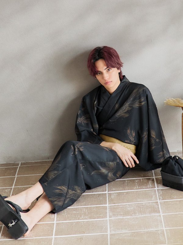 画像9: 【即日発送！】【メンズ浴衣】ブラック×シンプル金魚浴衣【浴衣３点セット 浴衣/帯/下駄】[YMT] (9)