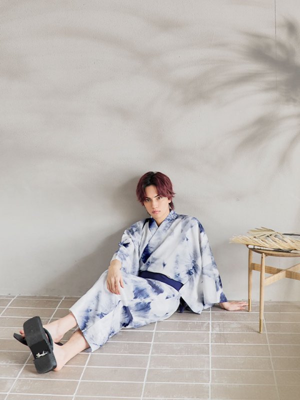 画像8: 【即日発送！】【メンズ浴衣】ブルー絞り柄タイダイ浴衣【浴衣３点セット 浴衣/帯/下駄】[YMT] (8)