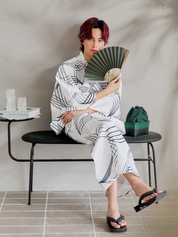 画像10: 【即日発送！】【メンズ浴衣】ホワイト×ブラック線画浴衣【浴衣３点セット 浴衣/帯/下駄】[YMT] (10)