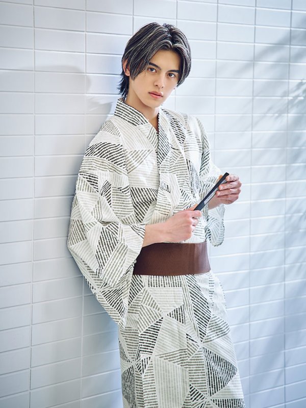 画像8: 【即日発送】カーキグリーン幾何学的模様浴衣 【浴衣３点セット 浴衣/帯/下駄】[/YMT] (8)