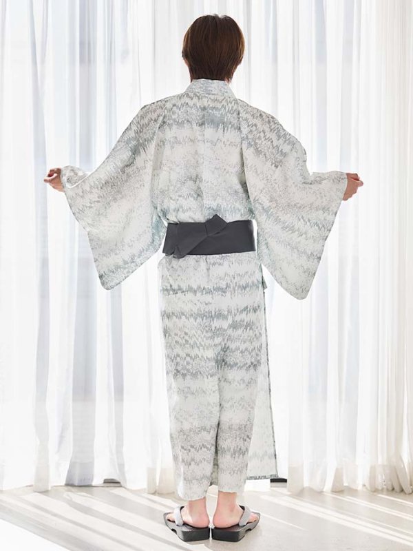 モデル：今井暖大　身長：173cm　着用サイズ：Lサイズ