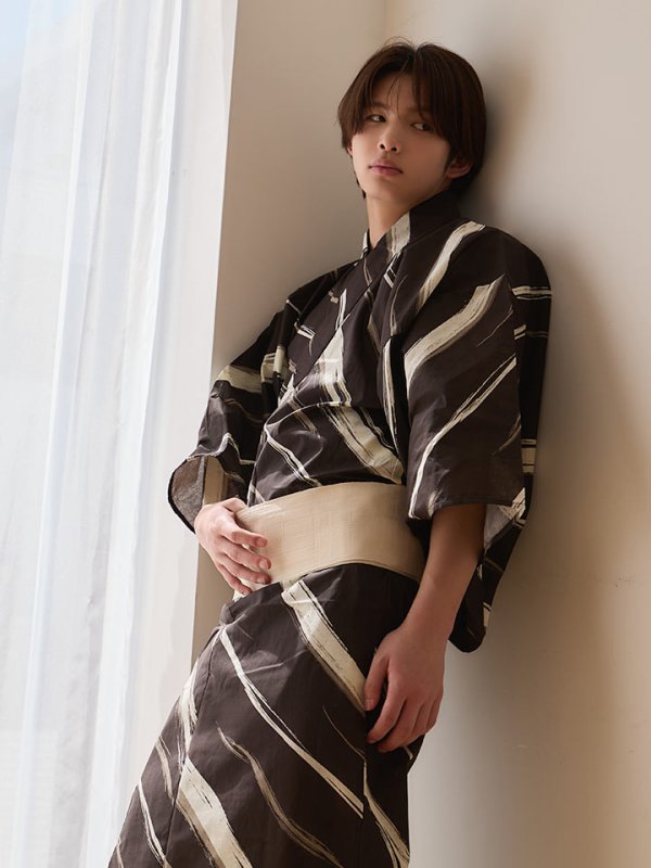 モデル：今井暖大　身長：173cm　着用サイズ：Lサイズ