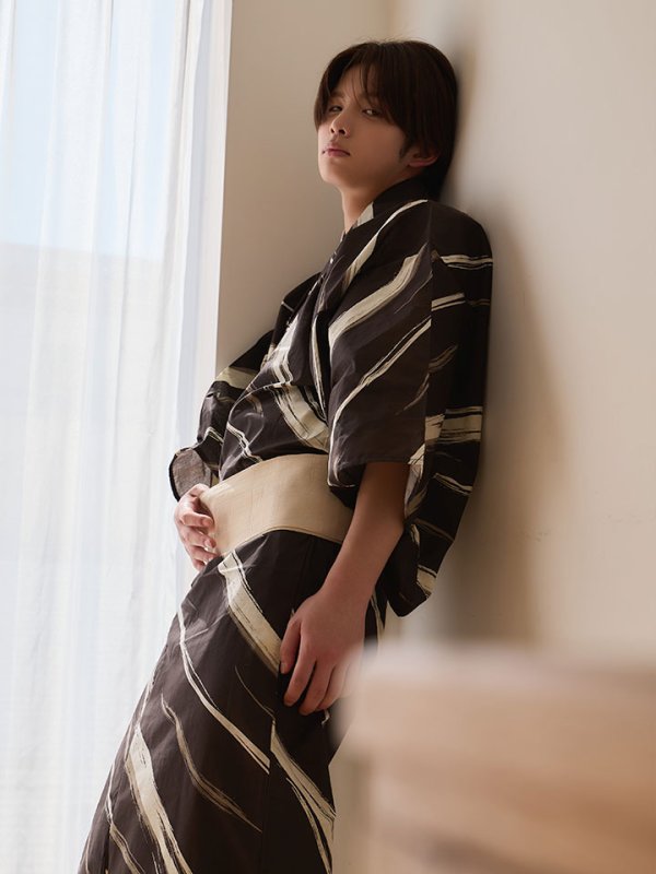 モデル：今井暖大　身長：173cm　着用サイズ：Lサイズ