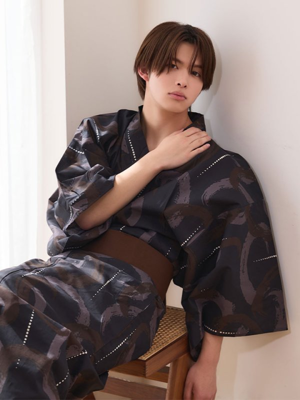 モデル：今井暖大　身長：173cm　着用サイズ：Lサイズ