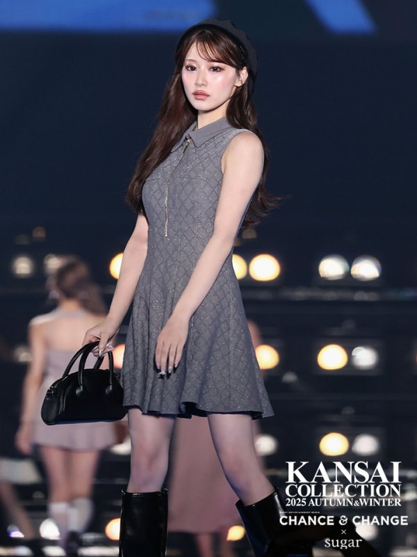 画像1: 【夏目かんな/関西コレクション着用】XSサイズあり【ROBE de FLEURS/ローブドフルール】襟付き/ シンプル/ ラメ/ フレア/ ミニドレス/ キャバドレス[OF08]【一部予約商品/2月中旬発送予定】 (1)