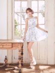 ネイビープリント　モデル：三上悠亜　身長：159cm　着用サイズ：Sサイズ