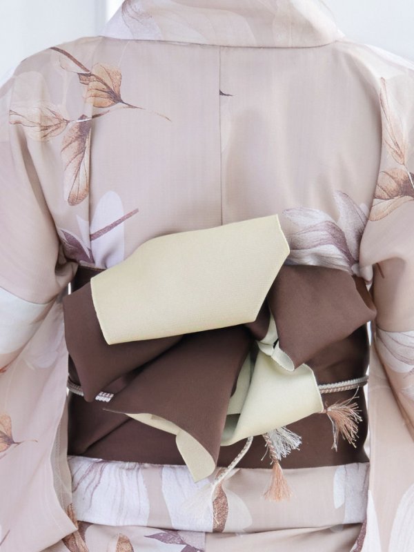 画像6: 【即日発送】【浴衣】ホワイトフラワーブラウン浴衣【浴衣３点セット 浴衣/帯/下駄】[YMT] (6)