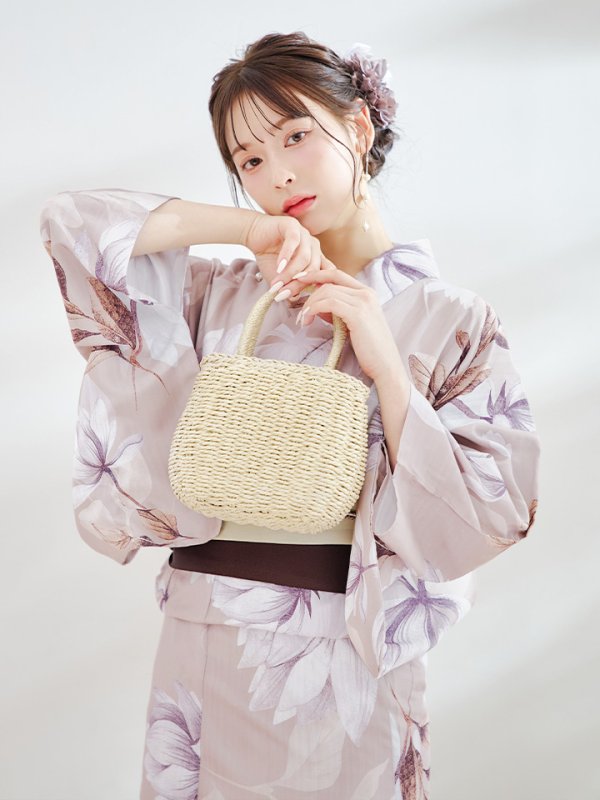 画像2: 【即日発送】【浴衣】ホワイトフラワーブラウン浴衣 【浴衣３点セット 浴衣/帯/下駄】[YMT] (2)