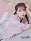 画像2: 【浴衣セール】【浴衣】大人スウィート/ピンク地に百合の大人浴衣  【浴衣３点セット 浴衣/帯/下駄】 OBI-g-500-kj-7-GYGE / HIMO-900-yn-8-P / YA-1081-kj-P / HEKO-800-sb-4-P / GETA-02-ok-5-P [YMT] (2)