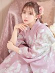 画像10: 【浴衣セール】【浴衣】大胆な牡丹が咲き誇るピンク地浴衣 OBI-siwa-200-kj-13-OW / HIMO-900-yn-8-P / YA-950-kn-P / HEKO-800-sb-4-P / GETA-02-ok-5-P [YMT] (10)