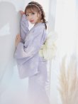 画像8: 【浴衣セール】【浴衣】 ライラックの可憐な花浴衣 OBI-siwa-200-kj-13-OW/ HIMO-900-yn-4-GYxGY/ YA-1079-kj-6-W/ HEKO-800-sb-5-W/ GETA-02-ok-3-LBL [YMT] (8)