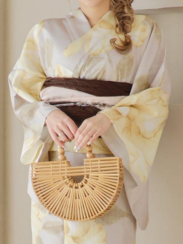 画像20: 【浴衣セール】【即日発送！】グレージュ×イエローフラワー浴衣【浴衣３点セット 浴衣/帯/下駄】[YMT] (20)