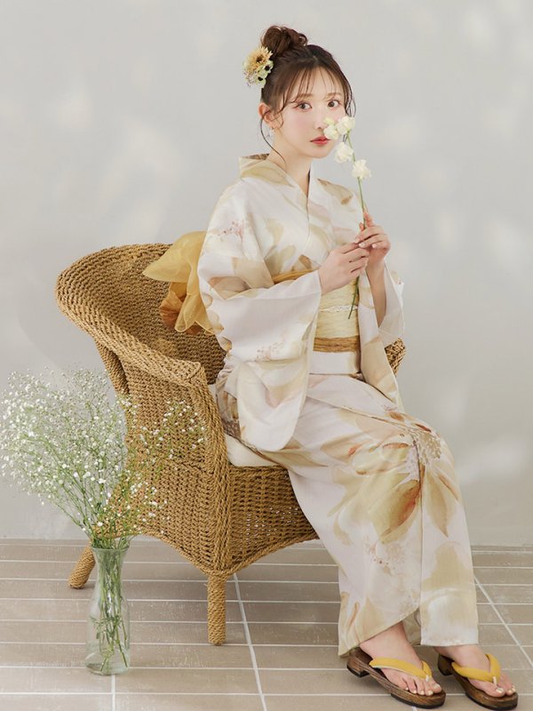画像8: 【即日発送！】水彩イエローフラワー浴衣【浴衣３点セット 浴衣/帯/下駄】[YMT] (8)