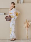 画像13: 【即日発送】アンニュイイエローフラワー浴衣 OBI-g-500-kj-5-MUS / HIMO-902-kj-2-MUS / HEKO-800-sb-5-WH / YA-577-kj-W / GETA-01-kj-3-IV /  [YMT] (13)