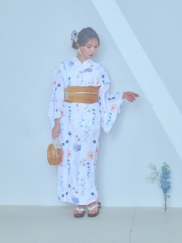 画像6: 【浴衣セール！】【即日発送】ニュアンスフローラル浴衣【浴衣３点セット 浴衣/帯/下駄】[YMT] (6)