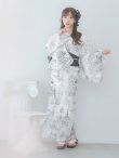 画像15: 【即日発送】【Riuコラボ】白地×パリの街浴衣 OBI-lame-400-kj-2-B / HIMO-900-yn-4-GYxGY / HEKO-800-sb-5-WH / YA-73-kn-GY / YA-1086-wk-B / GETA-01-kj-3-IV/ [yo/YMT] (15)