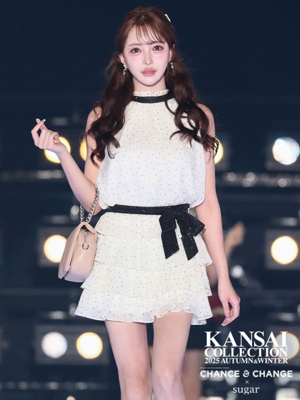 アイボリー モデル：りな　身長：160cm　着用サイズ：Sサイズ