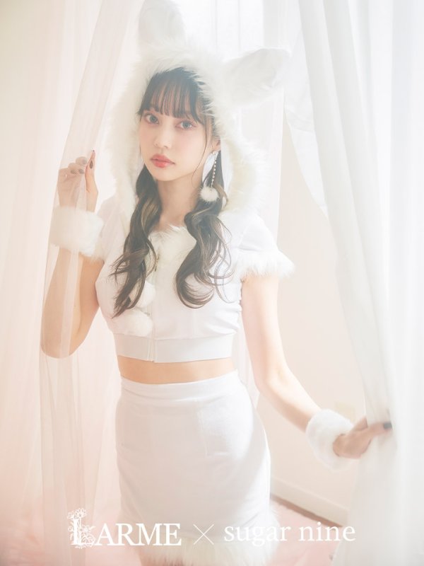 画像2: 【即日発送！】【XS-XLサイズ/3カラー】セットアップベロアホワイトバニーサンタコスプレ[OF04] (2)