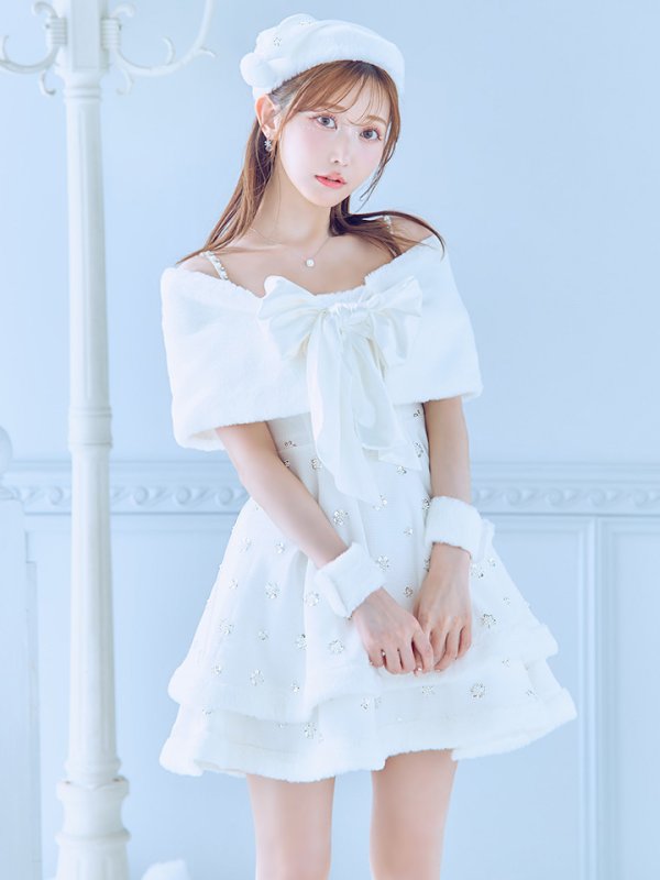 画像3: 【ノベルティ対象】【即日発送！】【サンタコス 5点セット】【XS-XLサイズ/3カラー】ケープ付きフレアサンタコスプレ[YMT] (3)