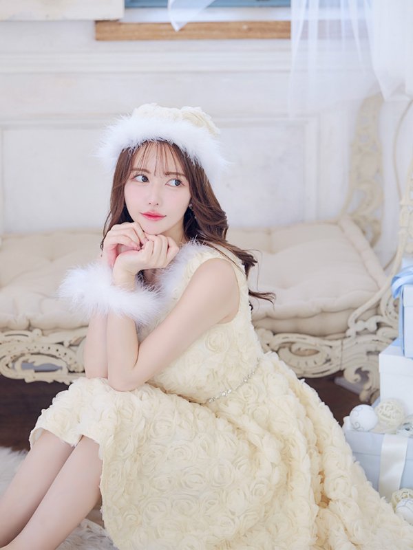 画像11: 【即日発送！】【サンタコス 4点セット】【S-Mサイズ/2カラー】立体ローズショートインスカートサンタコスプレ[OF04] (11)