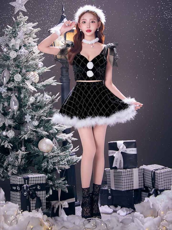 モデル:明日花キララ 身長:162cm 着用サイズ:Sサイズ