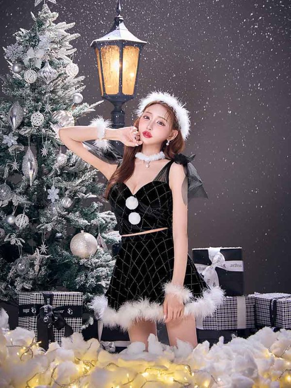 モデル:明日花キララ 身長:162cm 着用サイズ:Sサイズ