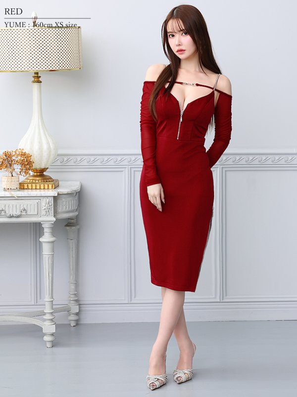 レッド モデル:ゆめ 身長:160cm 着用サイズ:XSサイズ