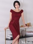 ワインレッド モデル：りの　身長：157cm　着用サイズ：XSサイズ