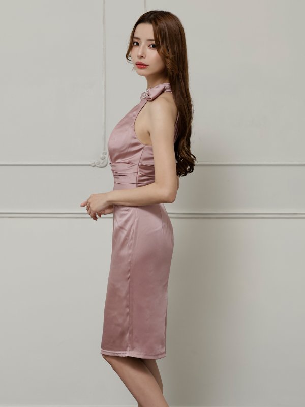 ピンク モデル:あみ 身長:163cm 着用サイズ:XSサイズ