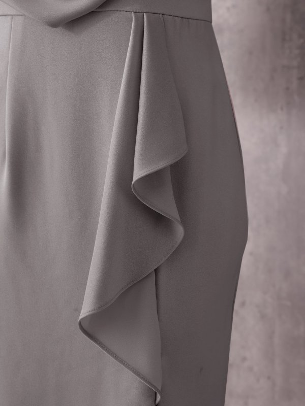 グレー　モデル：あみ　身長：163cm　着用サイズ：XSサイズ